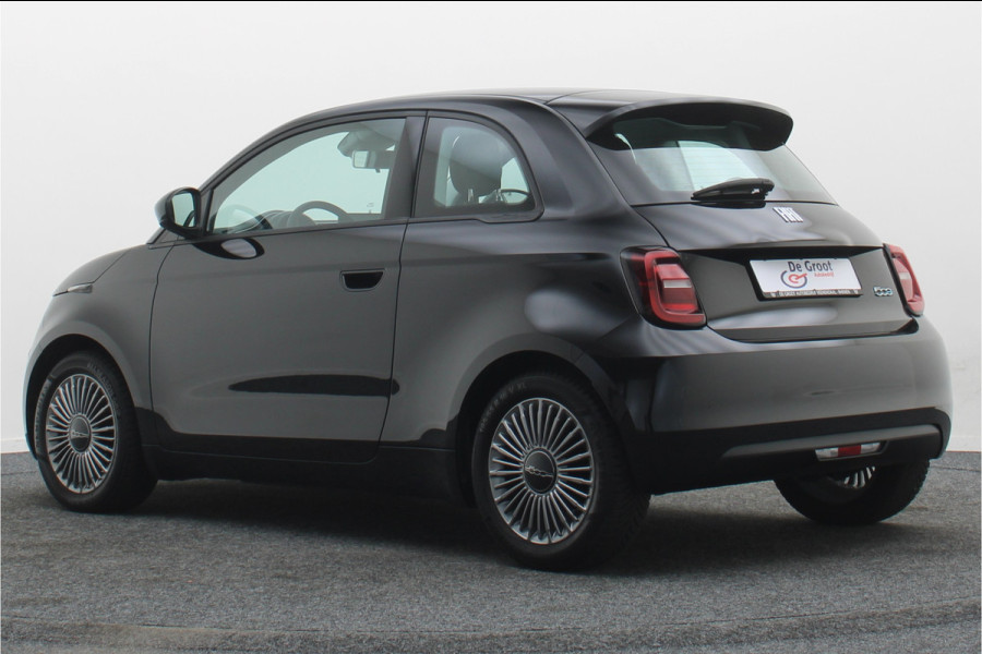 Fiat 500E Icon 42 kWh SOH 96,4%, Virtual Cockpit, Apple Carplay, Cruise, Rijstrooksensor, DAB, LED, 16''