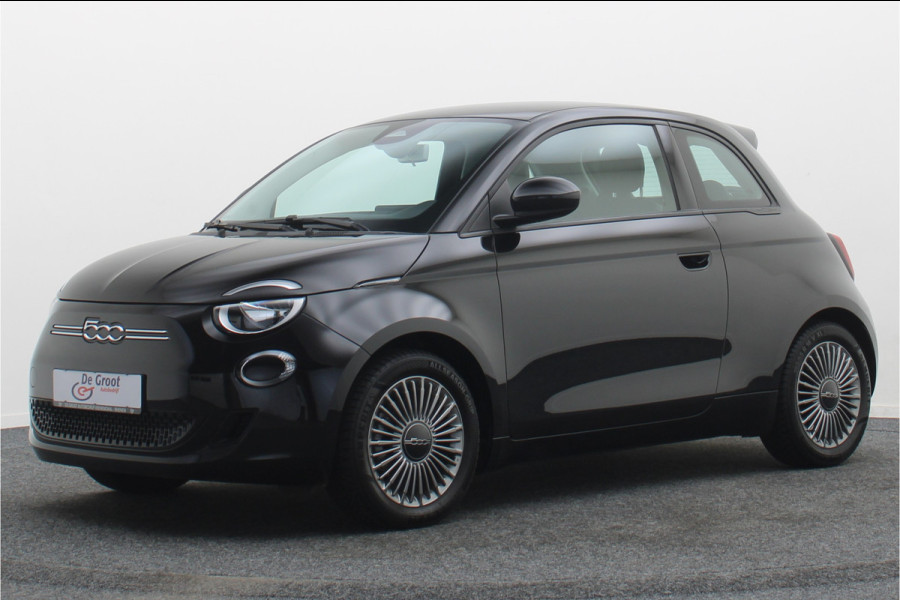 Fiat 500E Icon 42 kWh SOH 96,4%, Virtual Cockpit, Apple Carplay, Cruise, Rijstrooksensor, DAB, LED, 16''