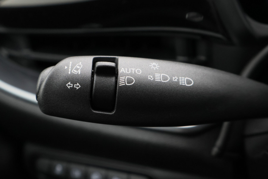 Fiat 500E Icon 42 kWh SOH 96,4%, Virtual Cockpit, Apple Carplay, Cruise, Rijstrooksensor, DAB, LED, 16''