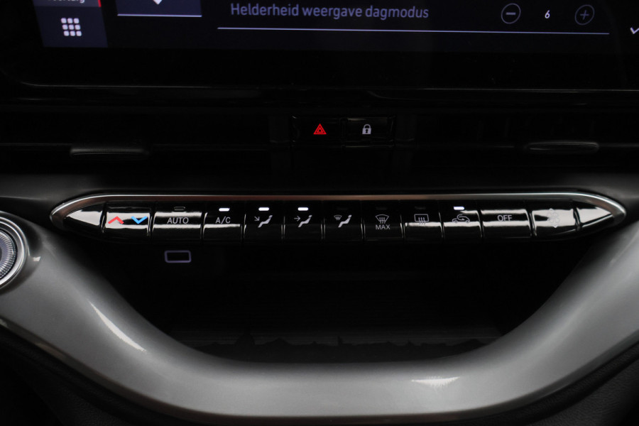 Fiat 500E Icon 42 kWh SOH 96,4%, Virtual Cockpit, Apple Carplay, Cruise, Rijstrooksensor, DAB, LED, 16''