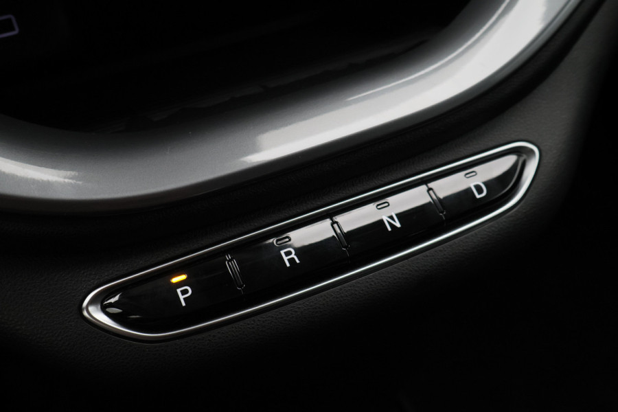 Fiat 500E Icon 42 kWh SOH 96,4%, Virtual Cockpit, Apple Carplay, Cruise, Rijstrooksensor, DAB, LED, 16''