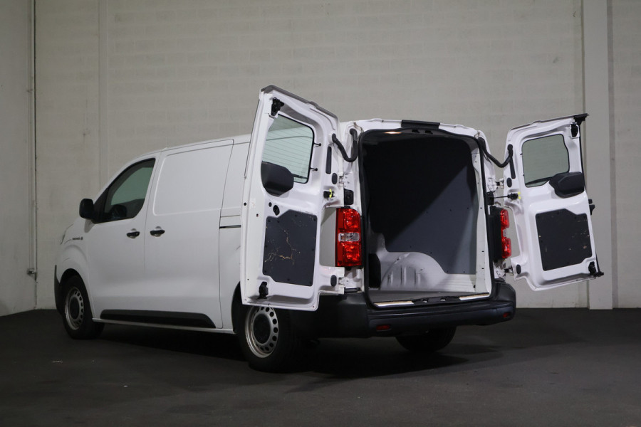 Toyota PROACE Electric Worker Extra Range Navigator Long