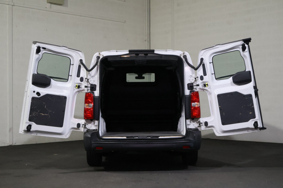 Toyota PROACE Electric Worker Extra Range Navigator Long