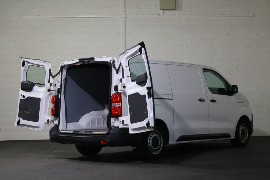 Toyota PROACE Electric Worker Extra Range Navigator Long