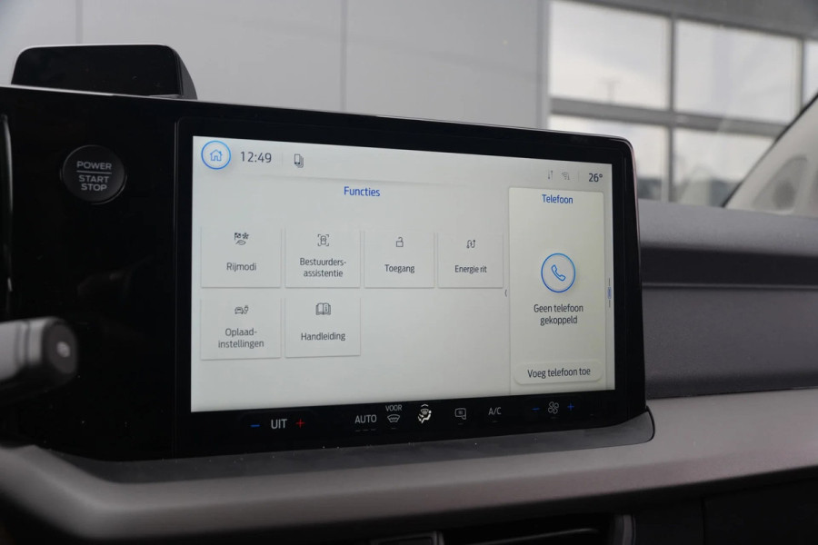Ford E-Transit Courier Trend 46 kWh 136pk - Trekhaak - Vloerplaat - Camera - Cruise - Carplay/Android - Rijklaar