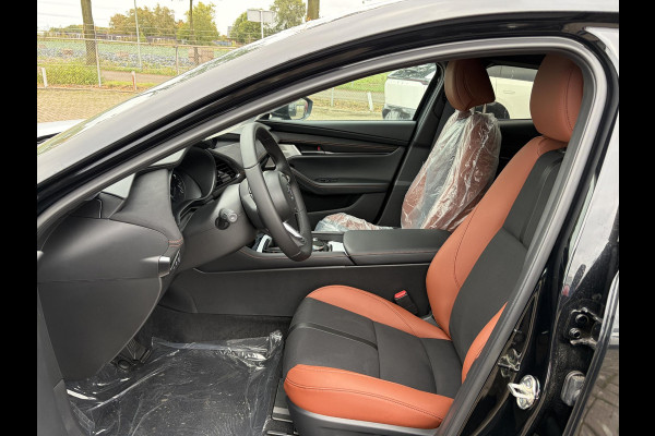 Mazda 3 2.5 e-SkyActiv-G M Hybrid 140 Nagisa | NIEUW TE REGISTREREN | AUTOMAAT | ELEK. STOELEN | STOELVERWARMING | ACHTERUITRIJCAMERA |