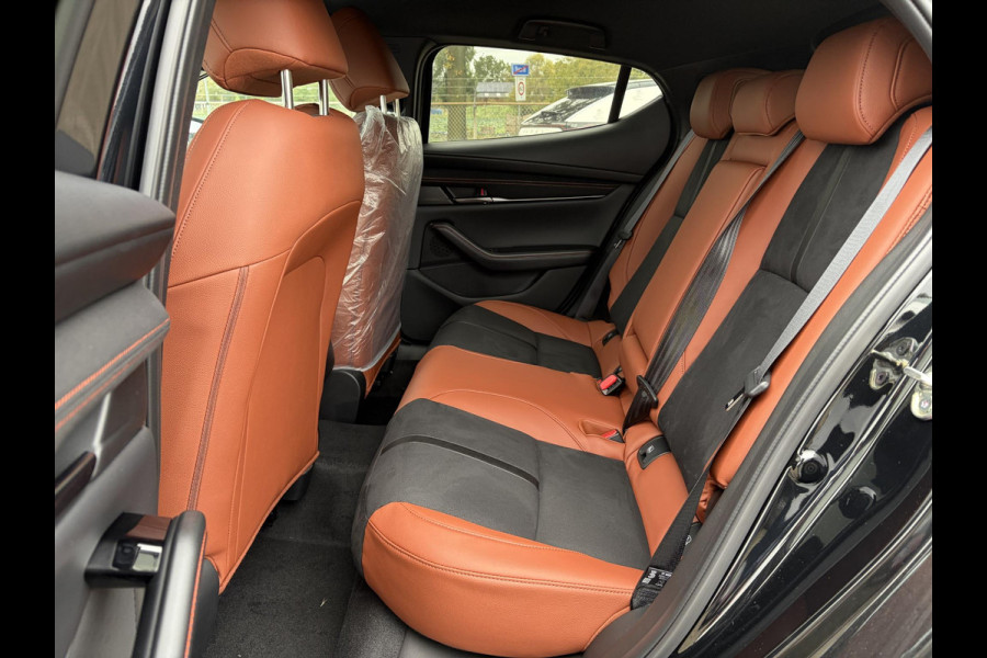 Mazda 3 2.5 e-SkyActiv-G M Hybrid 140 Nagisa | NIEUW TE REGISTREREN | AUTOMAAT | ELEK. STOELEN | STOELVERWARMING | ACHTERUITRIJCAMERA |