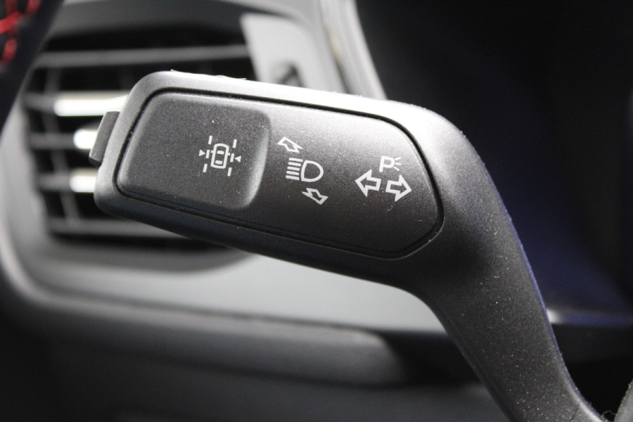 Ford Kuga 2.5 PHEV ST-Line X | Trekhaak | BLIS | B&O