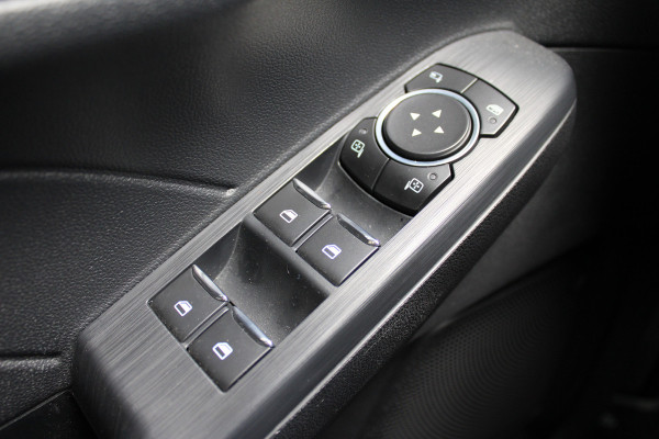 Ford Kuga 2.5 PHEV ST-Line X | Trekhaak | BLIS | B&O