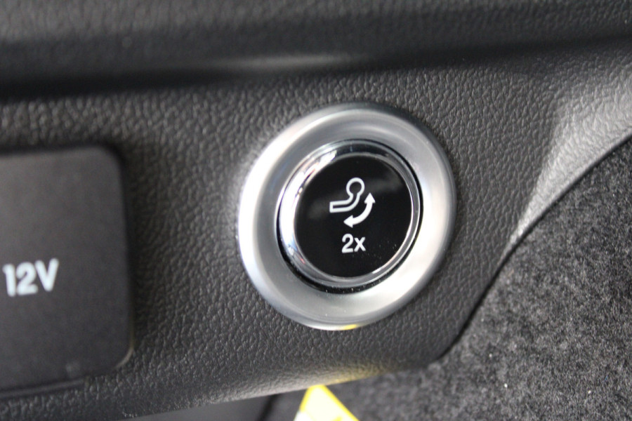 Ford Kuga 2.5 PHEV ST-Line X | Trekhaak | BLIS | B&O