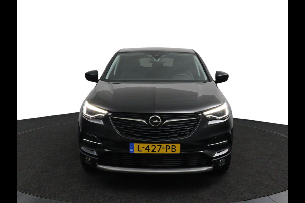 Opel Grandland X 1.2 Turbo Executive*HAAK*CAM*ECC*CRUISE*NAVI*LED*