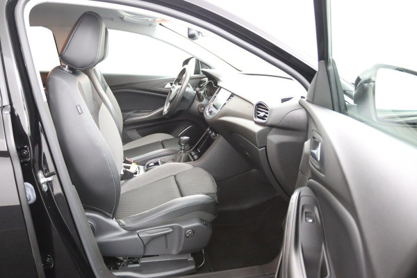 Opel Grandland X 1.2 Turbo Executive*HAAK*CAM*ECC*CRUISE*NAVI*LED*