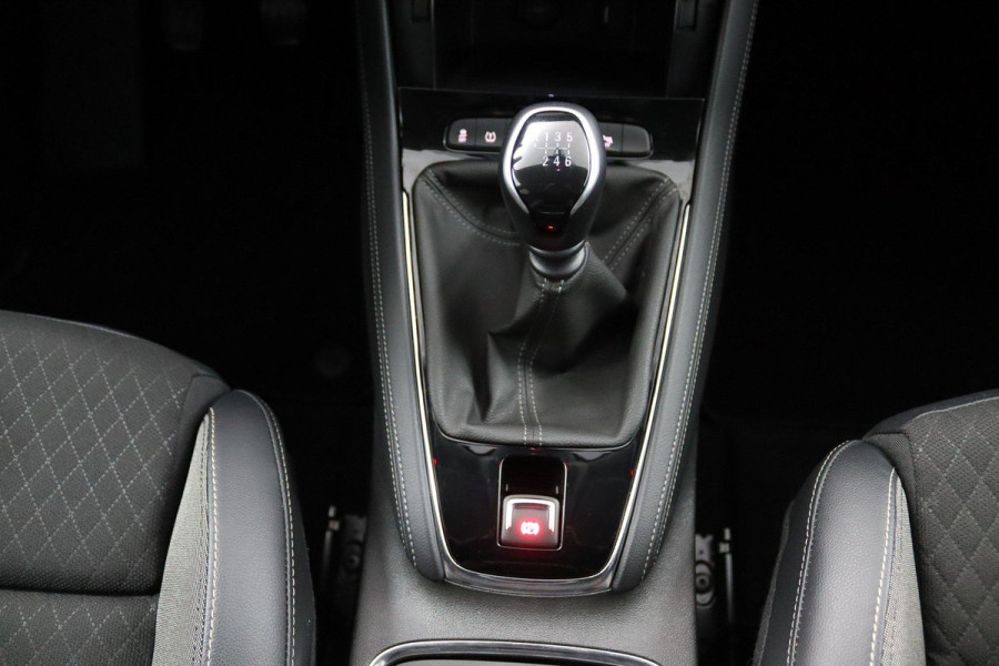 Opel Grandland X 1.2 Turbo Executive*HAAK*CAM*ECC*CRUISE*NAVI*LED*