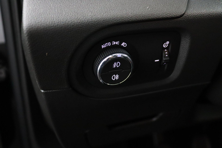 Opel Grandland X 1.2 Turbo Executive*HAAK*CAM*ECC*CRUISE*NAVI*LED*