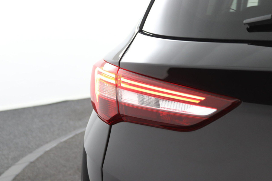Opel Grandland X 1.2 Turbo Executive*HAAK*CAM*ECC*CRUISE*NAVI*LED*