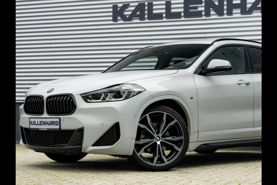 BMW X2 sDrive18i M-Sport - Camera - Head-Up - Hifi - Adaptive LED