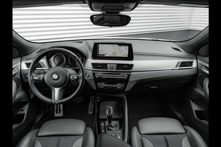 BMW X2 sDrive18i M-Sport - Camera - Head-Up - Hifi - Adaptive LED