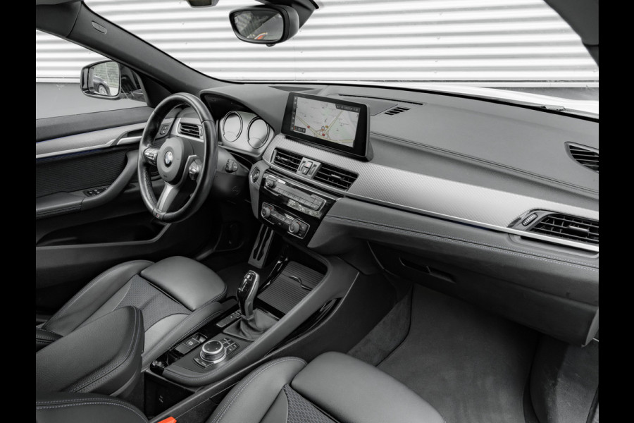 BMW X2 sDrive18i M-Sport - Camera - Head-Up - Hifi - Adaptive LED