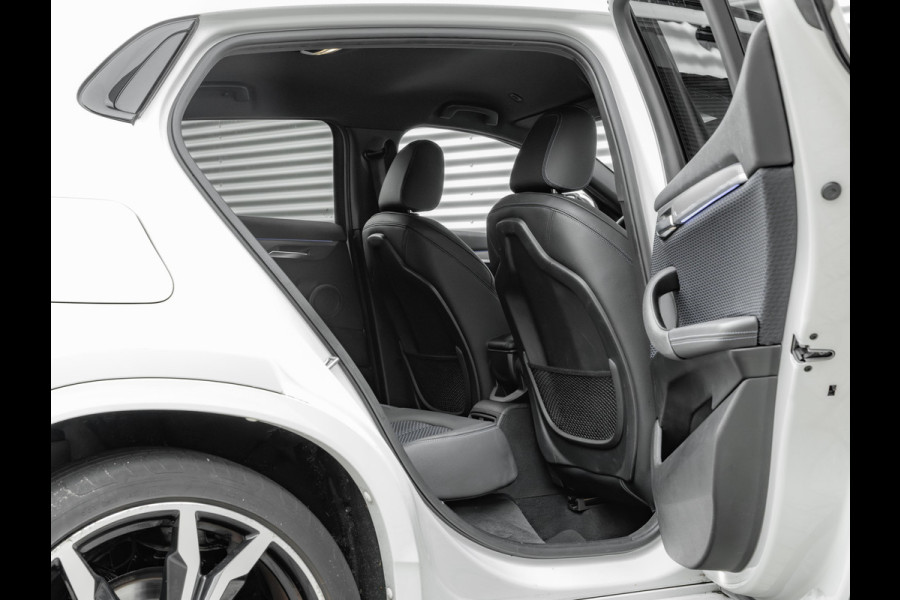 BMW X2 sDrive18i M-Sport - Camera - Head-Up - Hifi - Adaptive LED