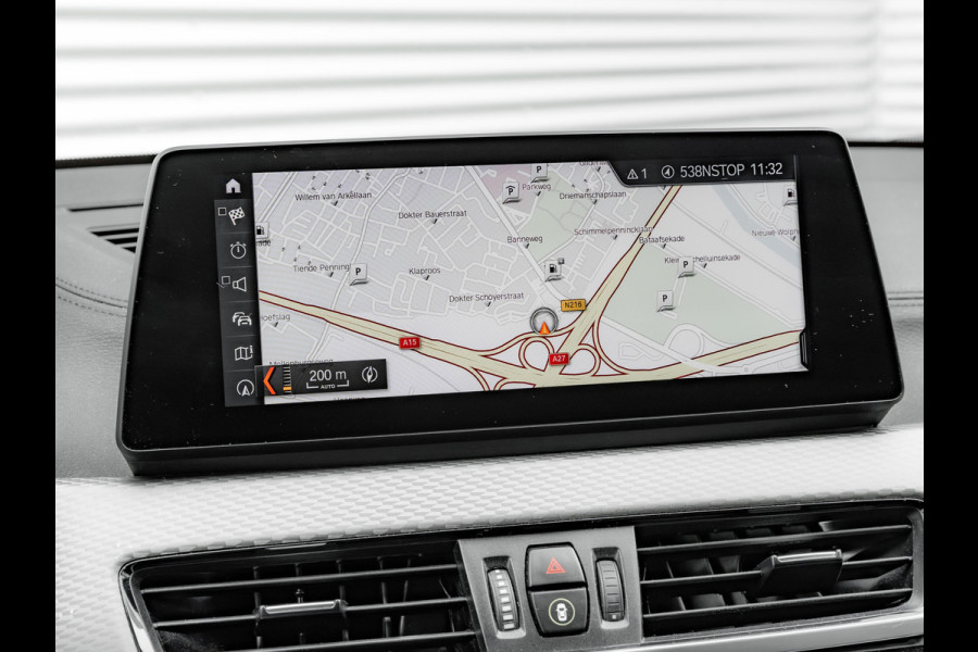 BMW X2 sDrive18i M-Sport - Camera - Head-Up - Hifi - Adaptive LED