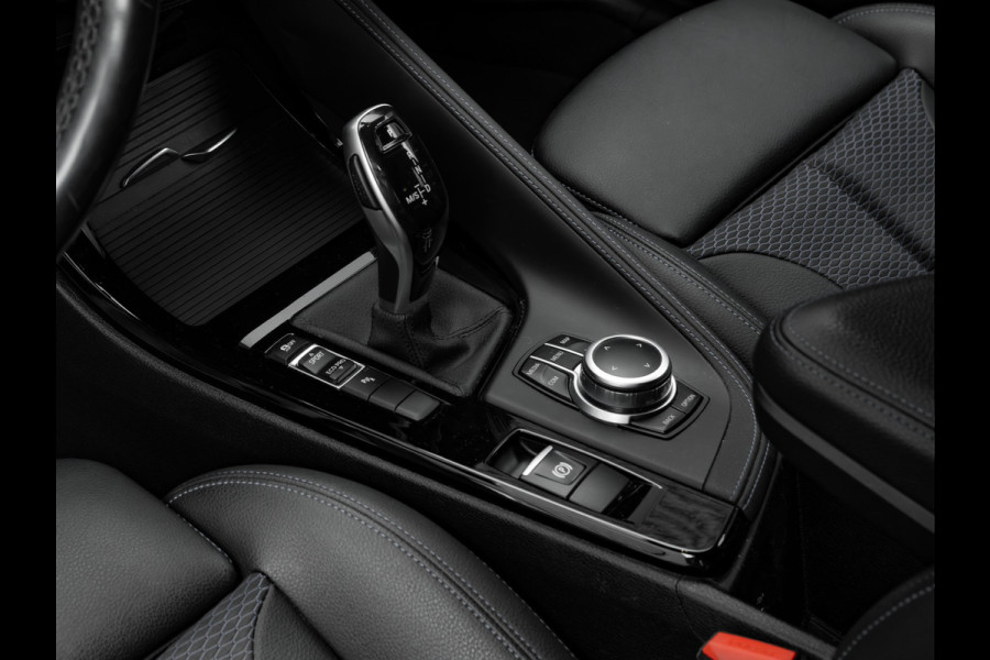 BMW X2 sDrive18i M-Sport - Camera - Head-Up - Hifi - Adaptive LED