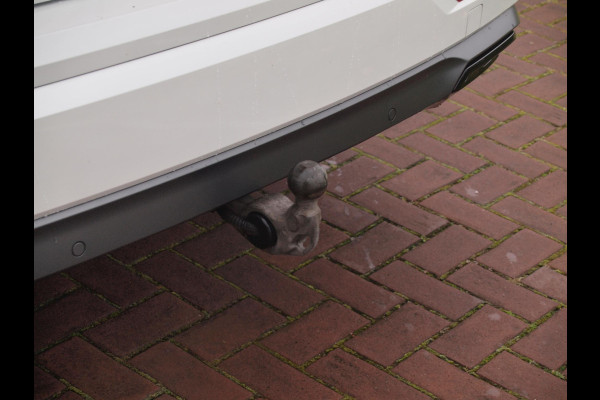 Seat Tarraco 1.4 TSI e-Hybrid PHEV FR | Panoramadak | Trekhaak | 360 Camera | Sfeerverlichting | Sportstoelen | Dealeronderhouden |