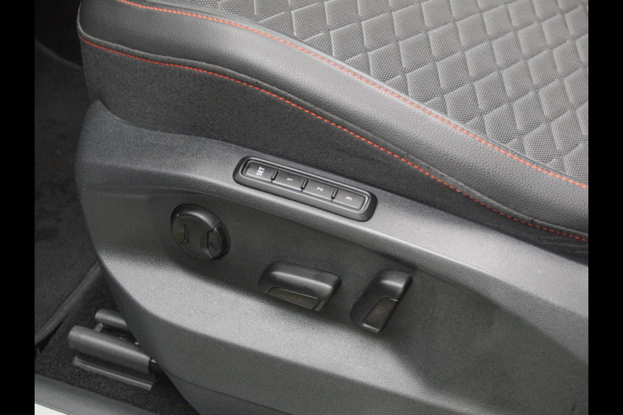 Seat Tarraco 1.4 TSI e-Hybrid PHEV FR | Panoramadak | Trekhaak | 360 Camera | Sfeerverlichting | Sportstoelen | Dealeronderhouden |
