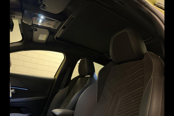 Peugeot e-208 EV 51 kWh | 156PK Aut. GT | Pano | LED | Alcantara | 360 Camera | Adapt. Cruise | Incl. garantie