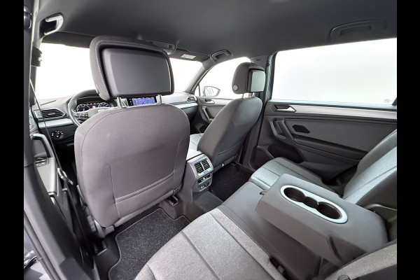 Seat Tarraco 1.5TSI 7-Persoons Adap.Cruise Camera Navi 3-Zone Ecc Virtual Cockpit Apple Carplay Android Auto Style Business Intense Bluetooth Lmv Isofix Full-Led DAB 3e Zitrij Draadloze telefoonlader Rijstrooksensor 1e Eigenaar Origineel Nederlandse Auto