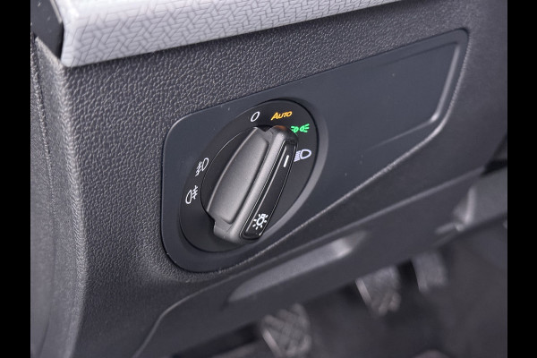 Seat Tarraco 1.5TSI 7-Persoons Adap.Cruise Camera Navi 3-Zone Ecc Virtual Cockpit Apple Carplay Android Auto Style Business Intense Bluetooth Lmv Isofix Full-Led DAB 3e Zitrij Draadloze telefoonlader Rijstrooksensor 1e Eigenaar Origineel Nederlandse Auto