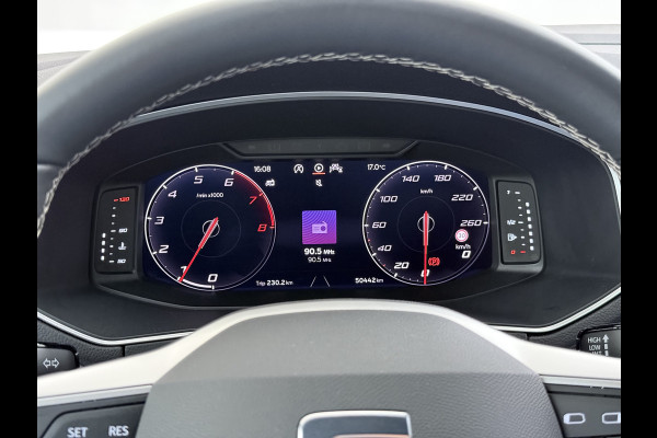 Seat Tarraco 1.5TSI 7-Persoons Adap.Cruise Camera Navi 3-Zone Ecc Virtual Cockpit Apple Carplay Android Auto Style Business Intense Bluetooth Lmv Isofix Full-Led DAB 3e Zitrij Draadloze telefoonlader Rijstrooksensor 1e Eigenaar Origineel Nederlandse Auto