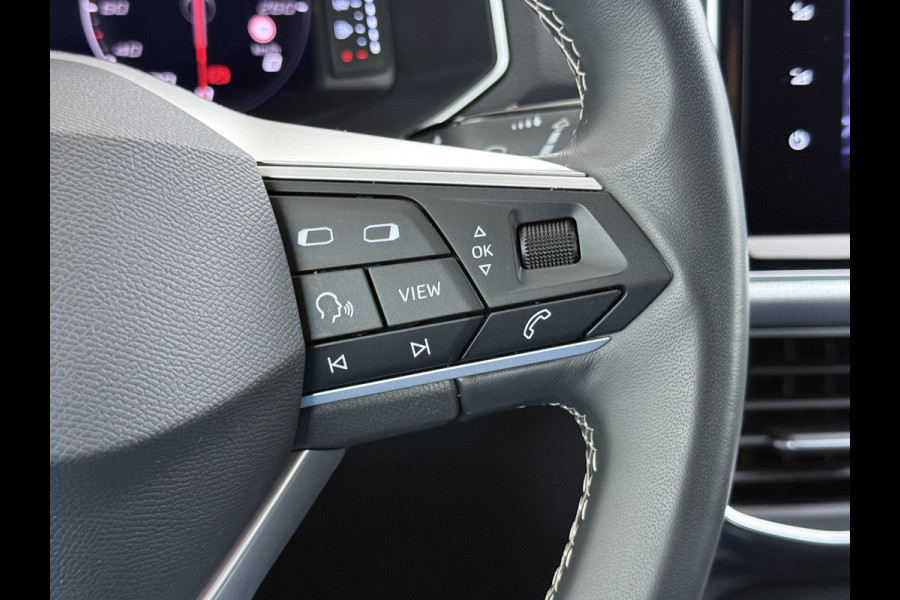 Seat Tarraco 1.5TSI 7-Persoons Adap.Cruise Camera Navi 3-Zone Ecc Virtual Cockpit Apple Carplay Android Auto Style Business Intense Bluetooth Lmv Isofix Full-Led DAB 3e Zitrij Draadloze telefoonlader Rijstrooksensor 1e Eigenaar Origineel Nederlandse Auto