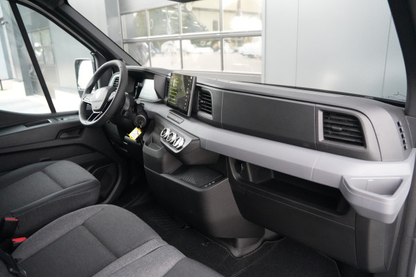 Renault Master E-Tech T35 L3H1 Advance long range 87 kWh - Bakwagen & Laadklep - Stoelverwarming - Camera - Draadloos Laden - Auto Clima - Rijklaar