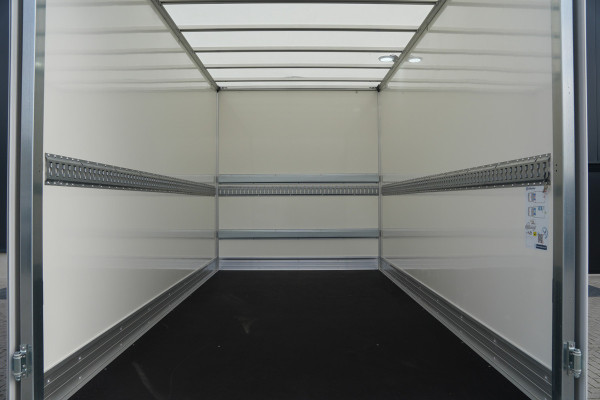 Renault Master E-Tech T35 L3H1 Advance long range 87 kWh 143pk - Stoelverwarming - PDC - Draadloos laden - Gruau opbouw - Auto Clima - Rijklaar