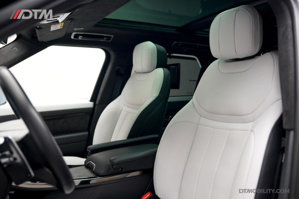Land Rover Range Rover Sport 3.0 P510e First Edition | Rearseat Entertainment | Panorama