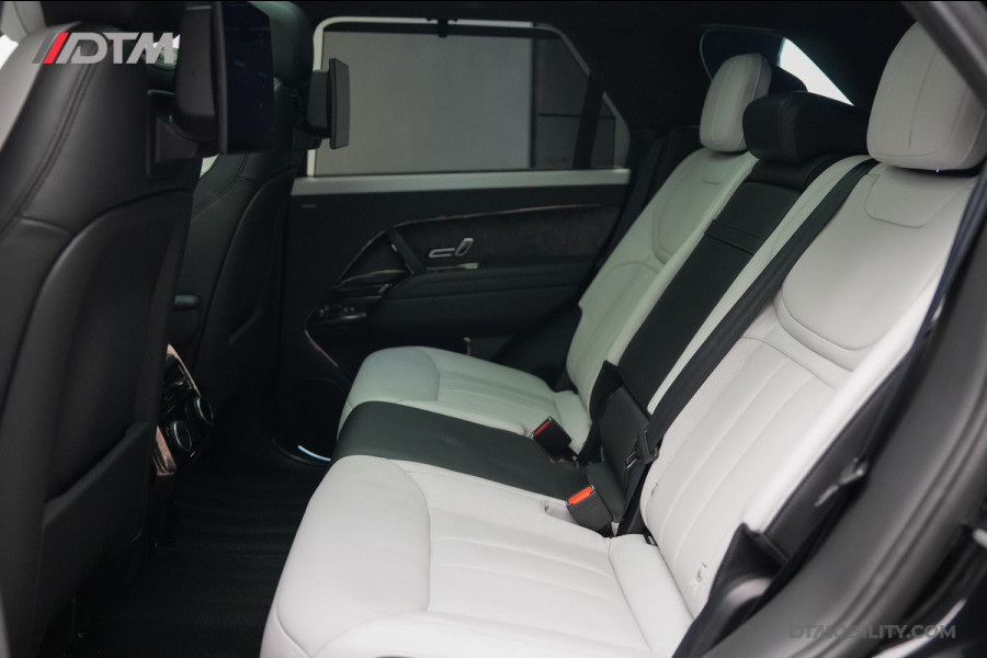 Land Rover Range Rover Sport 3.0 P510e First Edition | Rearseat Entertainment | Panorama