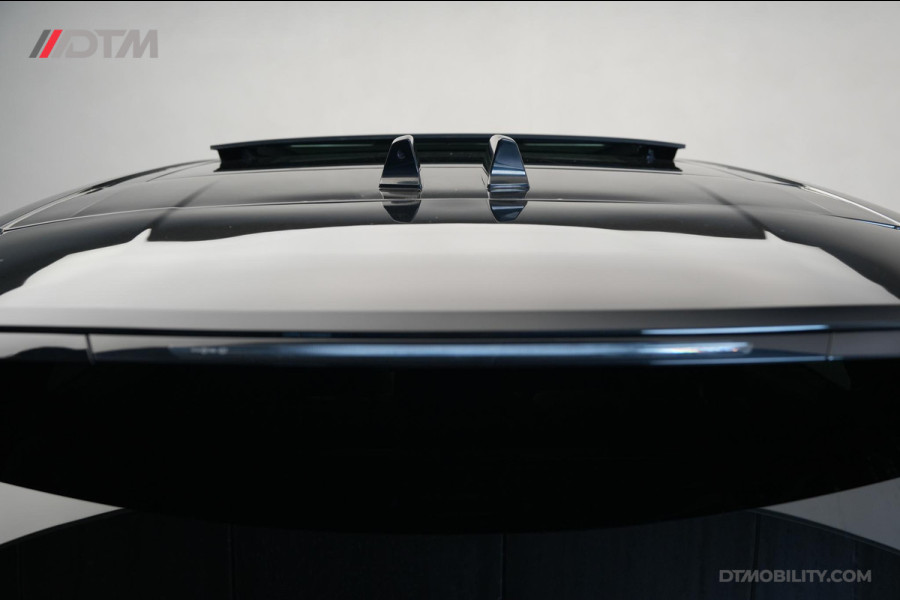 Land Rover Range Rover Sport 3.0 P510e First Edition | Rearseat Entertainment | Panorama