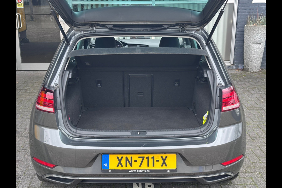 Volkswagen Golf 1.5 TSI Highline Business AUTO / ACC / VIRTUAL / PANO