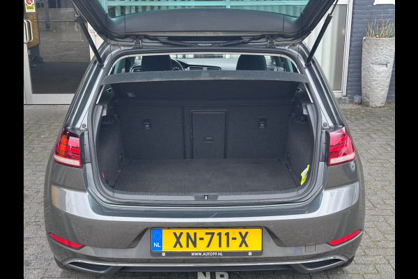 Volkswagen Golf 1.5 TSI Highline Business AUTO / ACC / VIRTUAL / PANO