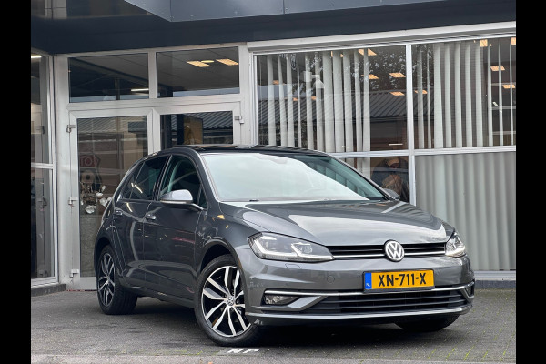 Volkswagen Golf 1.5 TSI Highline Business AUTO / ACC / VIRTUAL / PANO