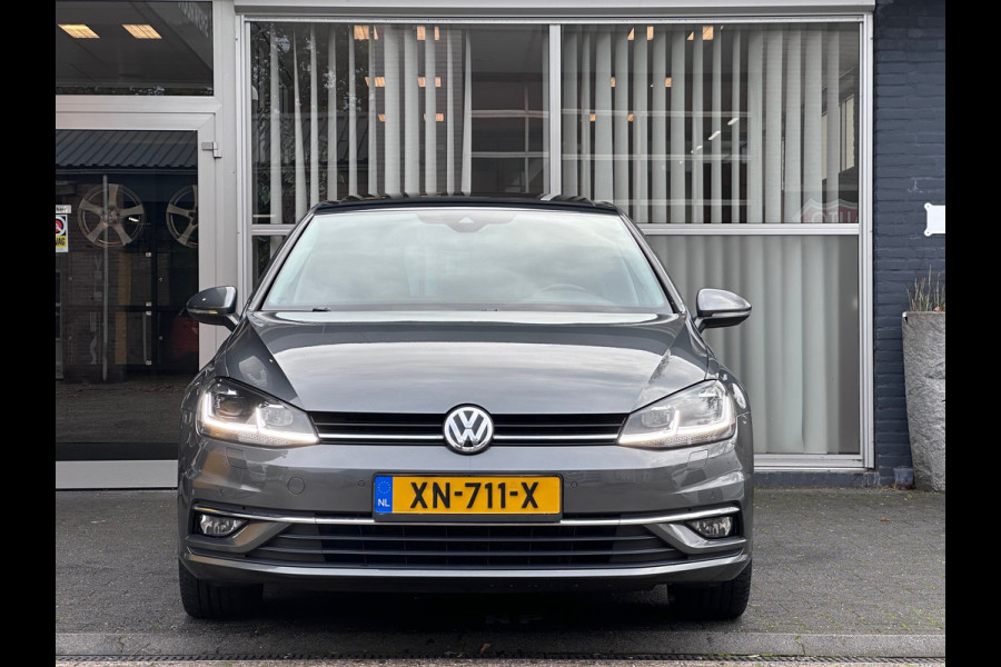 Volkswagen Golf 1.5 TSI Highline Business AUTO / ACC / VIRTUAL / PANO