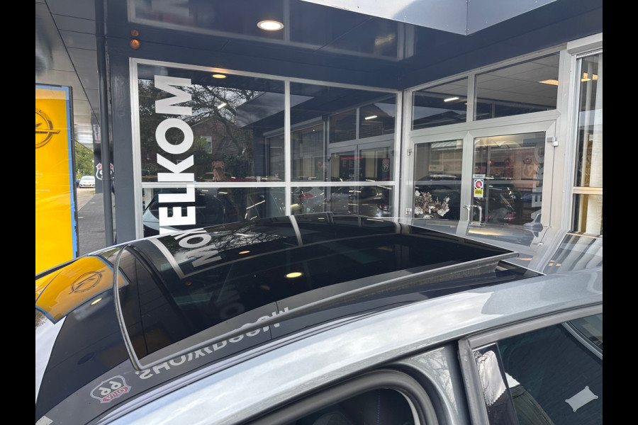 Volkswagen Golf 1.5 TSI Highline Business AUTO / ACC / VIRTUAL / PANO