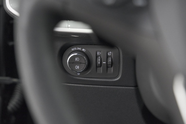 Opel Mokka 1.2 Turbo 130 Ultimate | Camera | Dodehoekdetectie | Massage | Adaptieve Cruise Control
