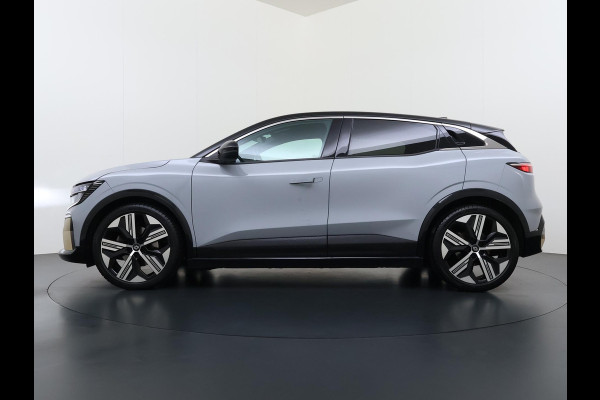 Renault Mégane E-Tech EV60 Optimum Charge Iconic DIRECT LEVERBAAR | ONDERHOUD GEHAD | HARMAN/KARDON AUDIO | ADD. CRUISE | DODEHOEK | LEER | STOEL + STUURVERWARMING | 20 INCH |