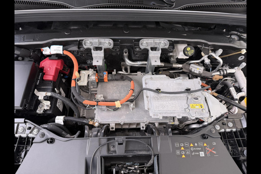 Renault Mégane E-Tech EV60 Optimum Charge Iconic DIRECT LEVERBAAR | ONDERHOUD GEHAD | HARMAN/KARDON AUDIO | ADD. CRUISE | DODEHOEK | LEER | STOEL + STUURVERWARMING | 20 INCH |