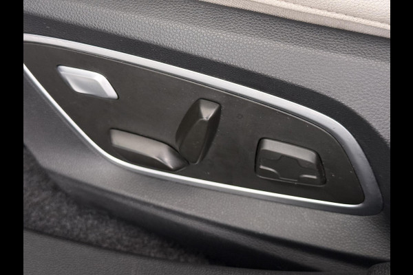 Renault Mégane E-Tech EV60 Optimum Charge Iconic DIRECT LEVERBAAR | ONDERHOUD GEHAD | HARMAN/KARDON AUDIO | ADD. CRUISE | DODEHOEK | LEER | STOEL + STUURVERWARMING | 20 INCH |