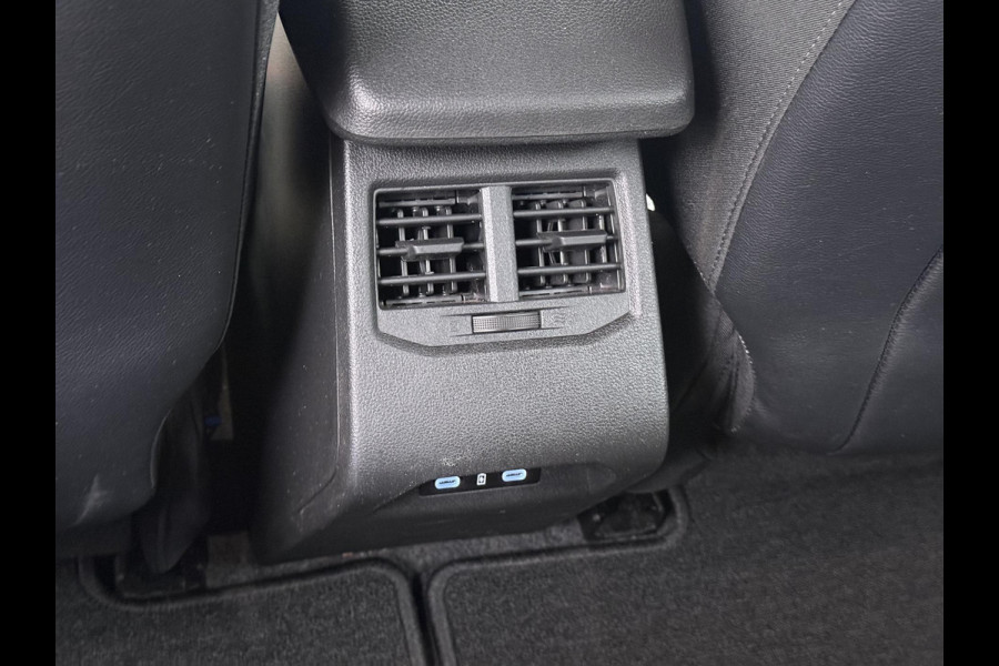 Renault Mégane E-Tech EV60 Optimum Charge Iconic DIRECT LEVERBAAR | ONDERHOUD GEHAD | HARMAN/KARDON AUDIO | ADD. CRUISE | DODEHOEK | LEER | STOEL + STUURVERWARMING | 20 INCH |