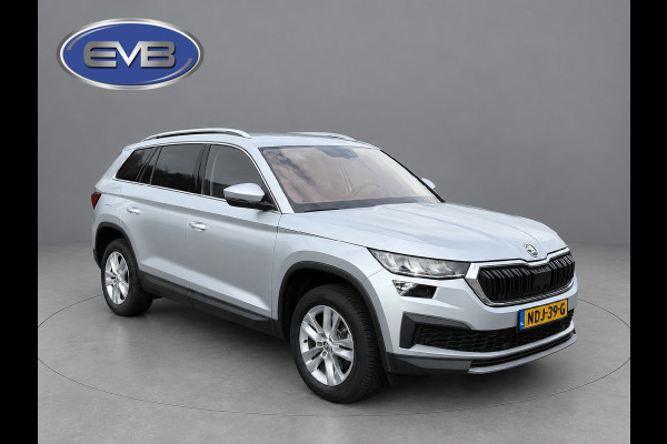 Škoda Kodiaq 1.5 TSI AUTOMAAT Business Edition 7 persoons, achteruitrijcamera, electr bedienbare trekhaak, stoelverwarming
