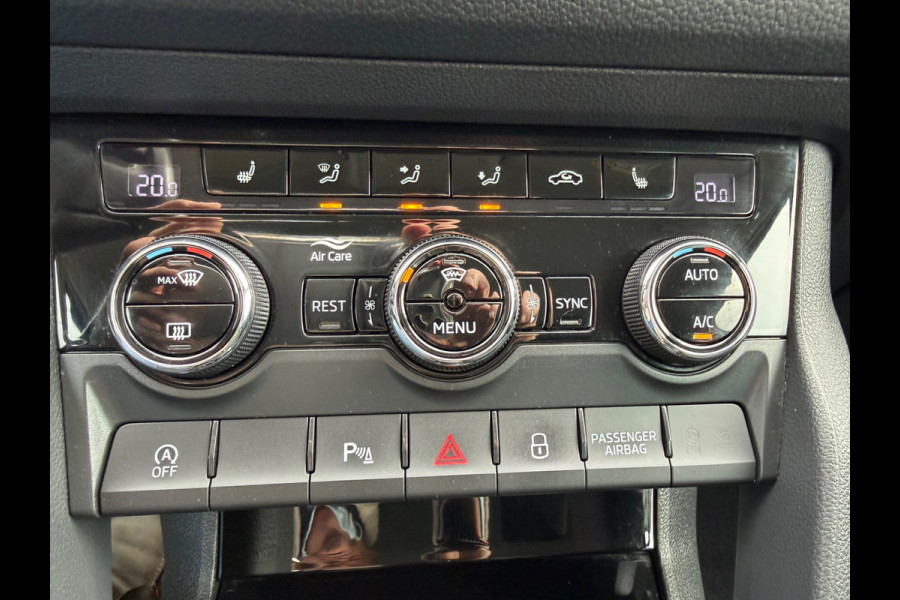 Škoda Kodiaq 1.5 TSI AUTOMAAT Business Edition 7 persoons, achteruitrijcamera, electr bedienbare trekhaak, stoelverwarming