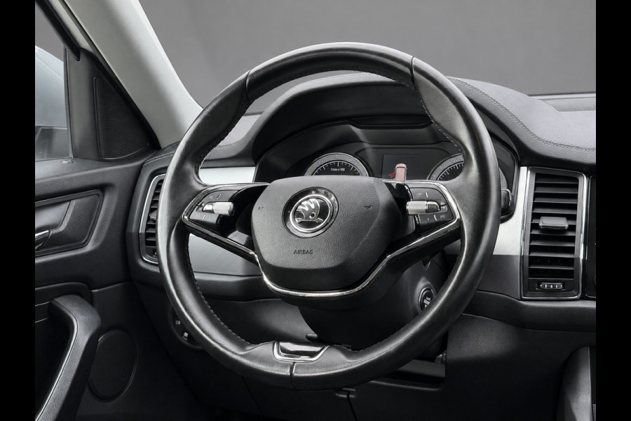 Škoda Kodiaq 1.5 TSI AUTOMAAT Business Edition 7 persoons, achteruitrijcamera, electr bedienbare trekhaak, stoelverwarming